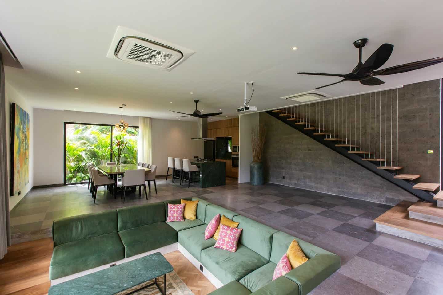 READY NOW 4 BEDROOM VILLA FOR SALE LEASEHOLD IN BUDUK BE-1327 